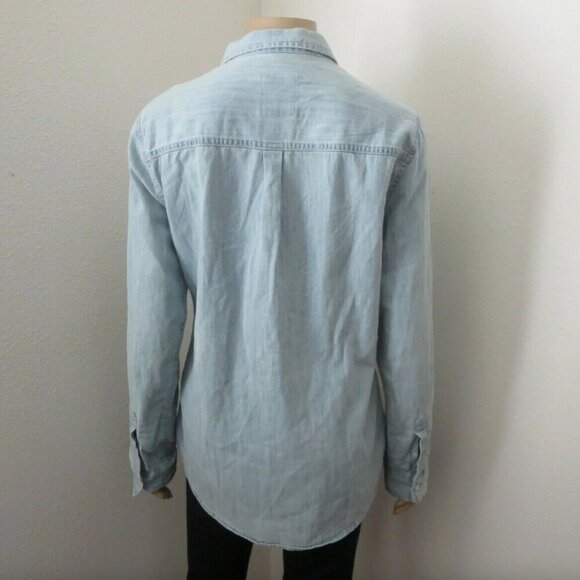 NWT Hollister Pullover Chambray Button Up Shirt Size Small Light Wash - Picture 5 of 6